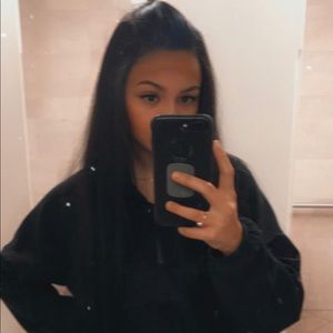 Meet your Posher, Alyssa